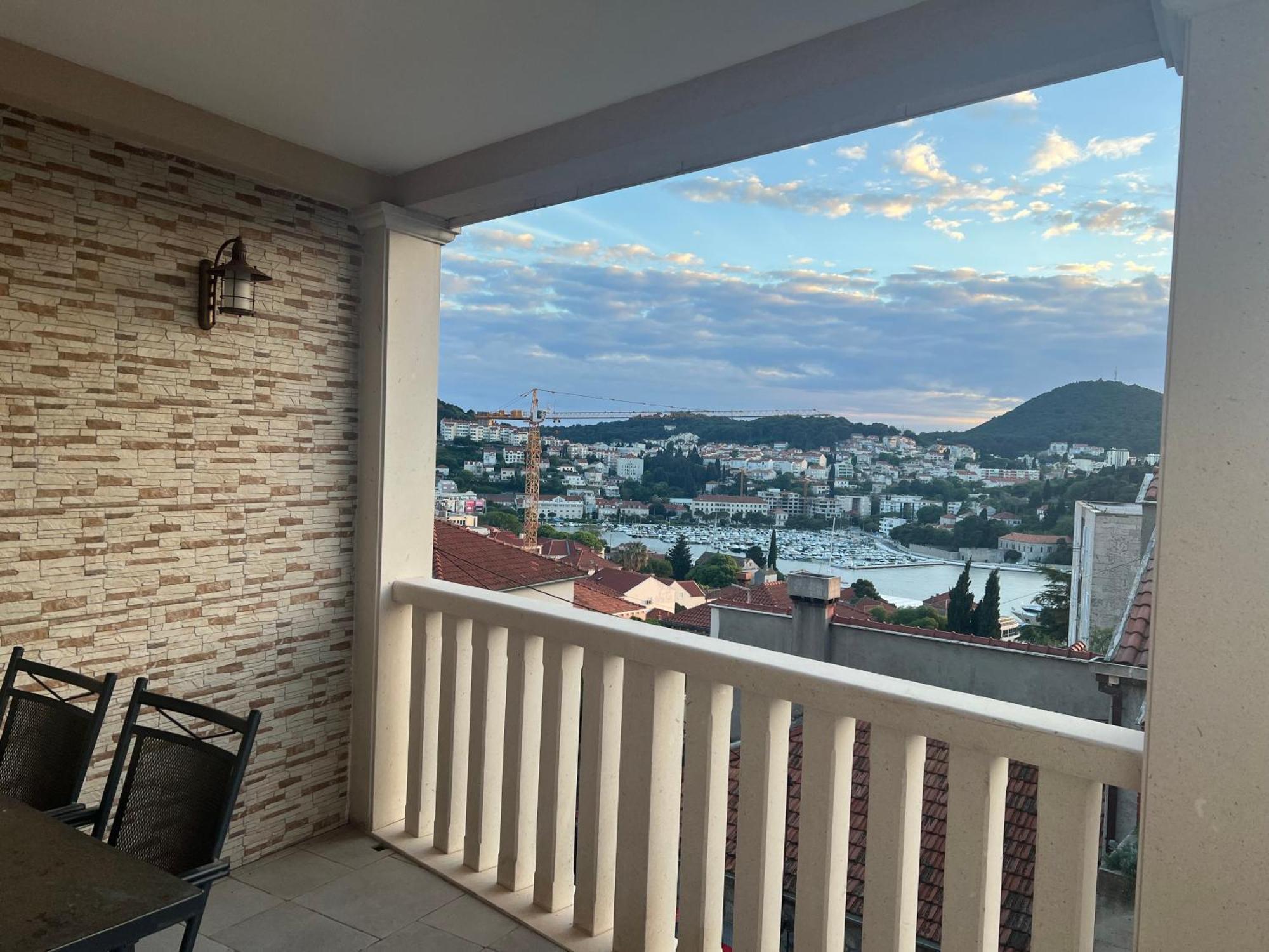 Apartment Violeta 1 With Private Terrace Dubrovnik Dış mekan fotoğraf